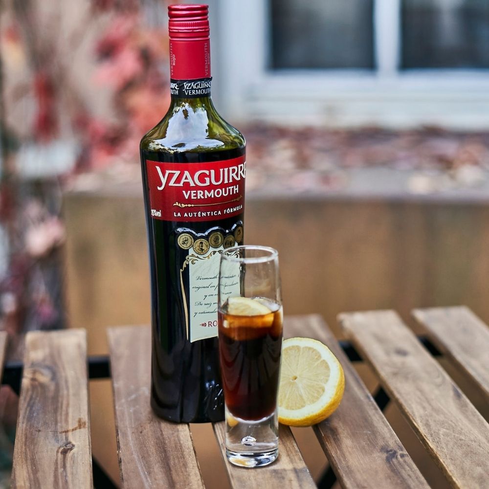 Roter Vermouth