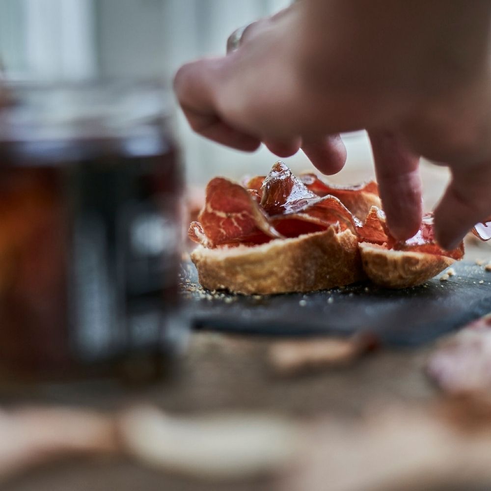 Luftgetrocknetes Rindfleisch in Olivenöl